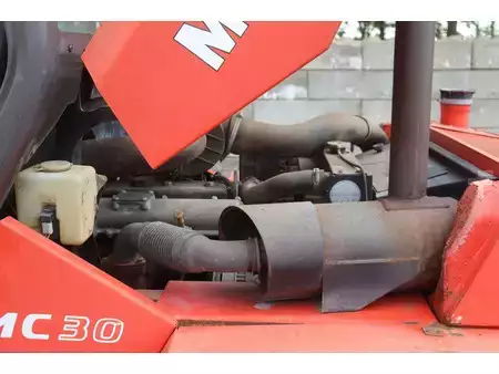 Terénní vysokozdvižný vozík 2000  Manitou MC 30 (21)