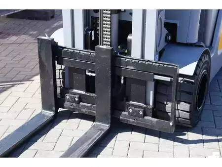 Elektro čtyřkolový VZV 2025  Jungheinrich EFG 435 (13)