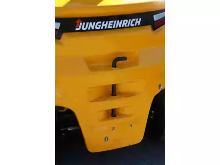 Elektro čtyřkolový VZV 2025  Jungheinrich EFG 435 (22)