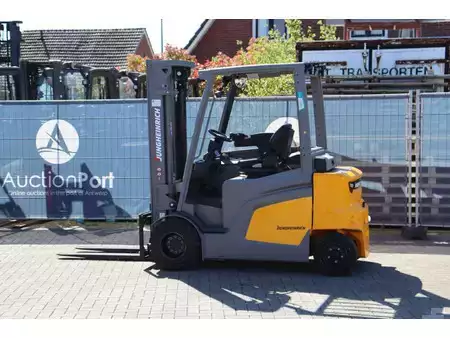 Elektro čtyřkolový VZV 2025  Jungheinrich EFG 435 (3)