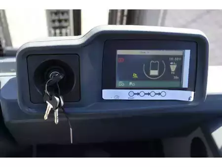 Elektro čtyřkolový VZV 2025  Jungheinrich EFG 435 (35)