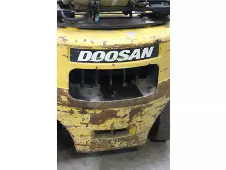 LPG VZV 2007  Doosan G25P-3+ (16)