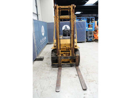 Dieseltruck - Komatsu FD25-8 (8)