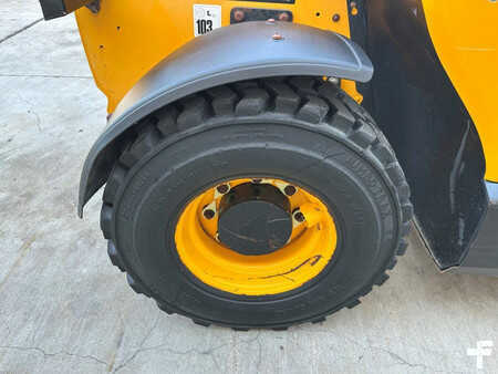 Telescopic forklift rigid 2015  JCB 525-60 (18)