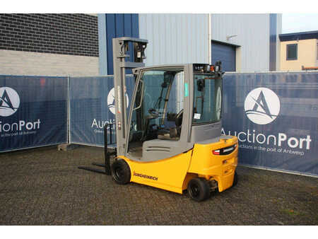 Sähkö - 4 pyör 2019  Jungheinrich EFG 320 (3)