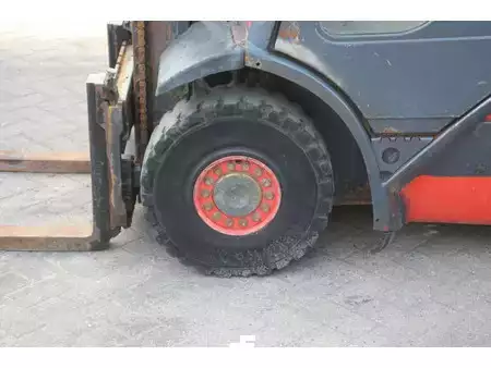 Empilhador diesel 2013  Linde H25D-02 (14)