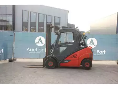 Empilhador diesel 2013  Linde H25D-02 (2)