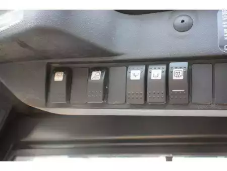 Empilhador diesel 2013  Linde H25D-02 (26)