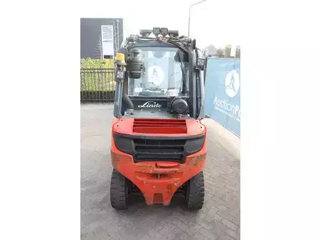 Empilhador diesel 2013  Linde H25D-02 (4)
