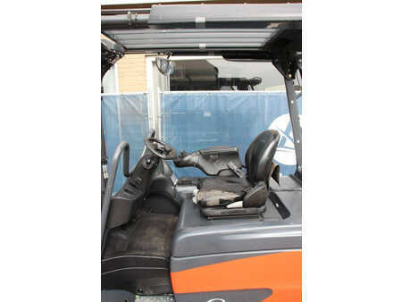 Sähkö - 4 pyör 2016  Linde E30RHL-01/600 (19)