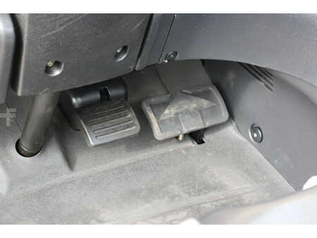 Sähkö - 4 pyör 2016  Linde E30RHL-01/600 (21)