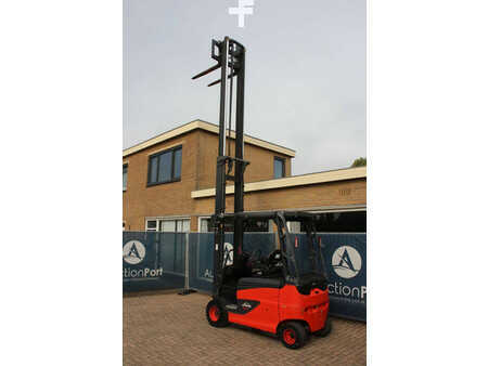 Sähkö - 4 pyör 2016  Linde E30RHL-01/600 (29)