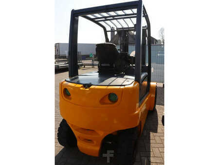 Elektro 4 Rad 2015  Jungheinrich EFG 540 (5)