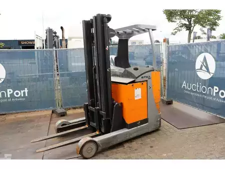 Reach Trucks 2010  Still FM-X25 (1)