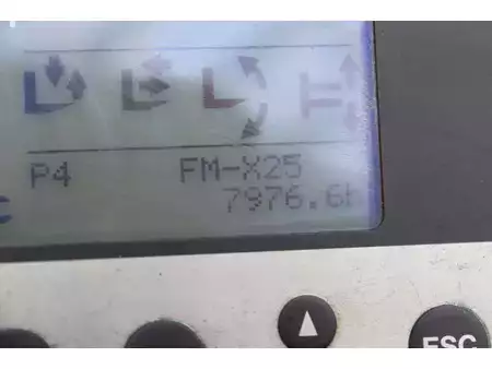 Reach Trucks 2010  Still FM-X25 (27)