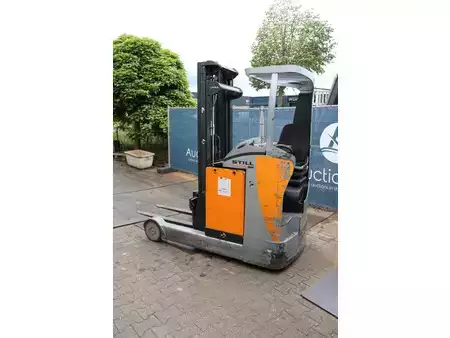 Reach Trucks 2010  Still FM-X25 (3)