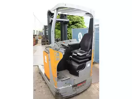 Reach Trucks 2010  Still FM-X25 (4)