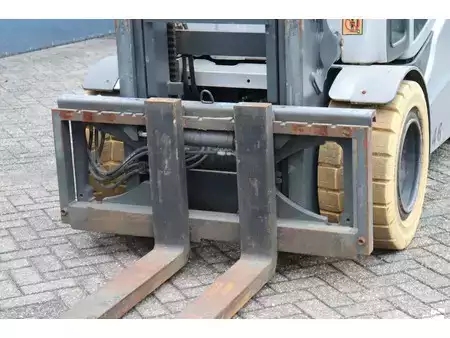Elektrisk- 4 hjul 2017  Still RX 60-40/600 (11)