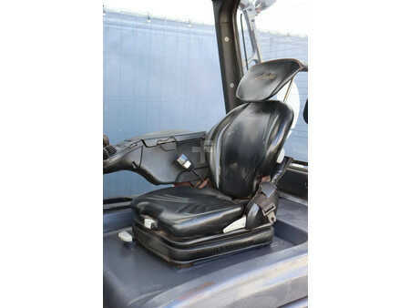 Carrelli elettrici 4 ruote 2012  Linde E25L-01 (19)