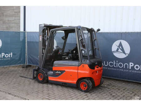 Carrelli elettrici 4 ruote 2012  Linde E25L-01 (3)