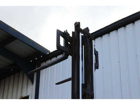 Carrelli elettrici 4 ruote 2012  Linde E25L-01 (33)