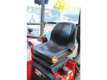 Ajoneuvotrukki 2011  Moffett M4 20.4 (21)