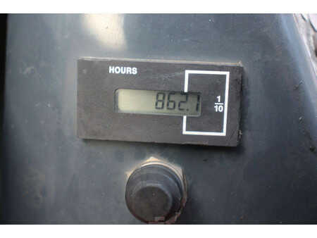 Ajoneuvotrukki 2011  Moffett M4 20.4 (22)