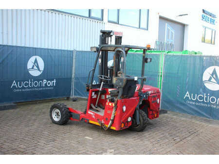 Ajoneuvotrukki 2011  Moffett M4 20.4 (3)