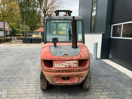 Terénní vysokozdvižný vozík 1998  Manitou MS125D (5)