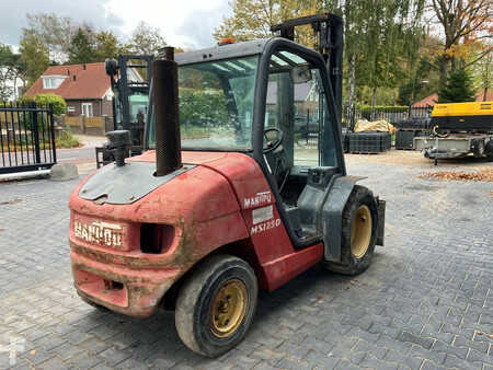 Terénní vysokozdvižný vozík 1998  Manitou MS125D (6)