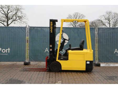 Carrelli elettrici 4 ruote 1996  Hyster J1.60XMT (2)