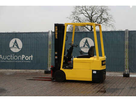 Carrelli elettrici 4 ruote 1996  Hyster J1.60XMT (3)