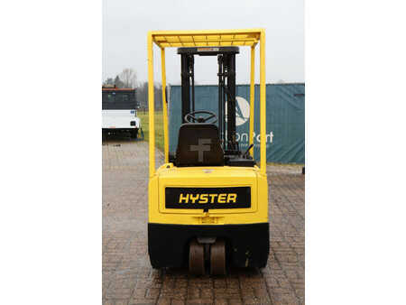 Carrelli elettrici 4 ruote 1996  Hyster J1.60XMT (5)