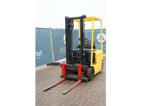 Carrelli elettrici 4 ruote 1996  Hyster J1.60XMT (9)