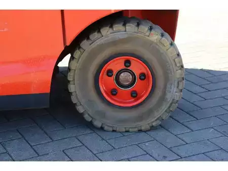 Chariots électriques à 4 roues 2018  Linde E50HL-01/600 (21)