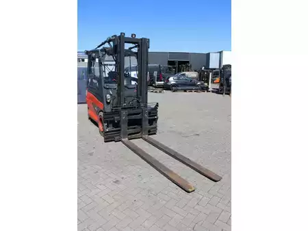 Chariots électriques à 4 roues 2018  Linde E50HL-01/600 (8)