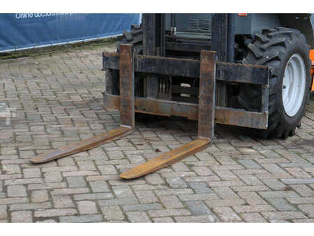 Geländestapler 2007  Ausa C 150 H (10)