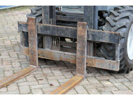 Geländestapler 2007  Ausa C 150 H (11)