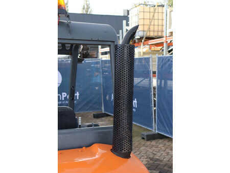 Geländestapler 2007  Ausa C 150 H (18)