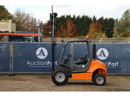 Geländestapler 2007  Ausa C 150 H (32)