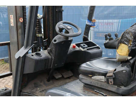 Eléctrica de 4 ruedas 2016  Linde E30HL-01/600 (23)