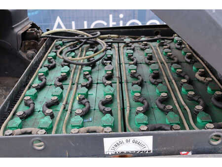 Eléctrica de 4 ruedas 2016  Linde E30HL-01/600 (30)