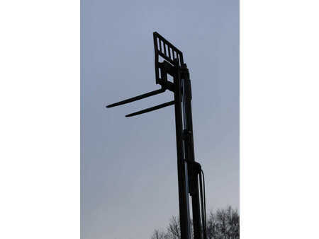 Eléctrica de 4 ruedas 2016  Linde E30HL-01/600 (37)