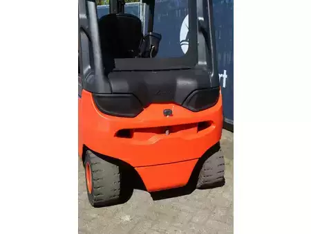 El truck - 4 hjulet 2012  Linde E30L-01 (14)