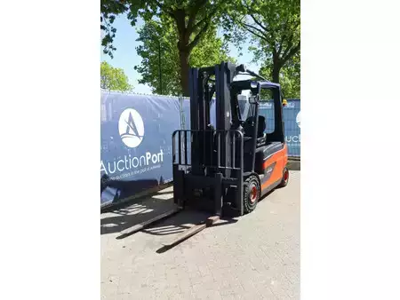 El truck - 4 hjulet 2012  Linde E30L-01 (8)