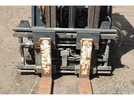 Carrelli elevatori GPL 2007  Linde H20 (11)