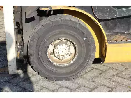 LPG VZV 2014  Yale GLP16VX (15)