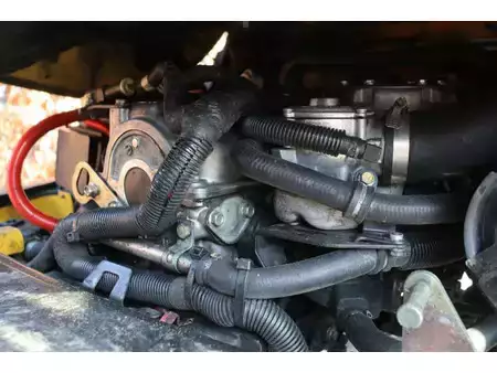 LPG VZV 2014  Yale GLP16VX (31)