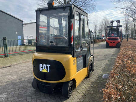 Elektro čtyřkolový VZV 2006  CAT Lift Trucks EP30K (5)