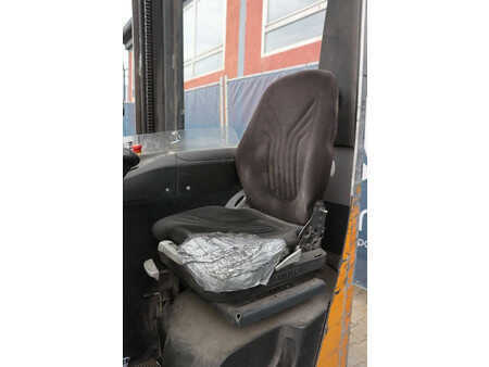 Carrelli retrattili 2012  Still FM-X14 (20)